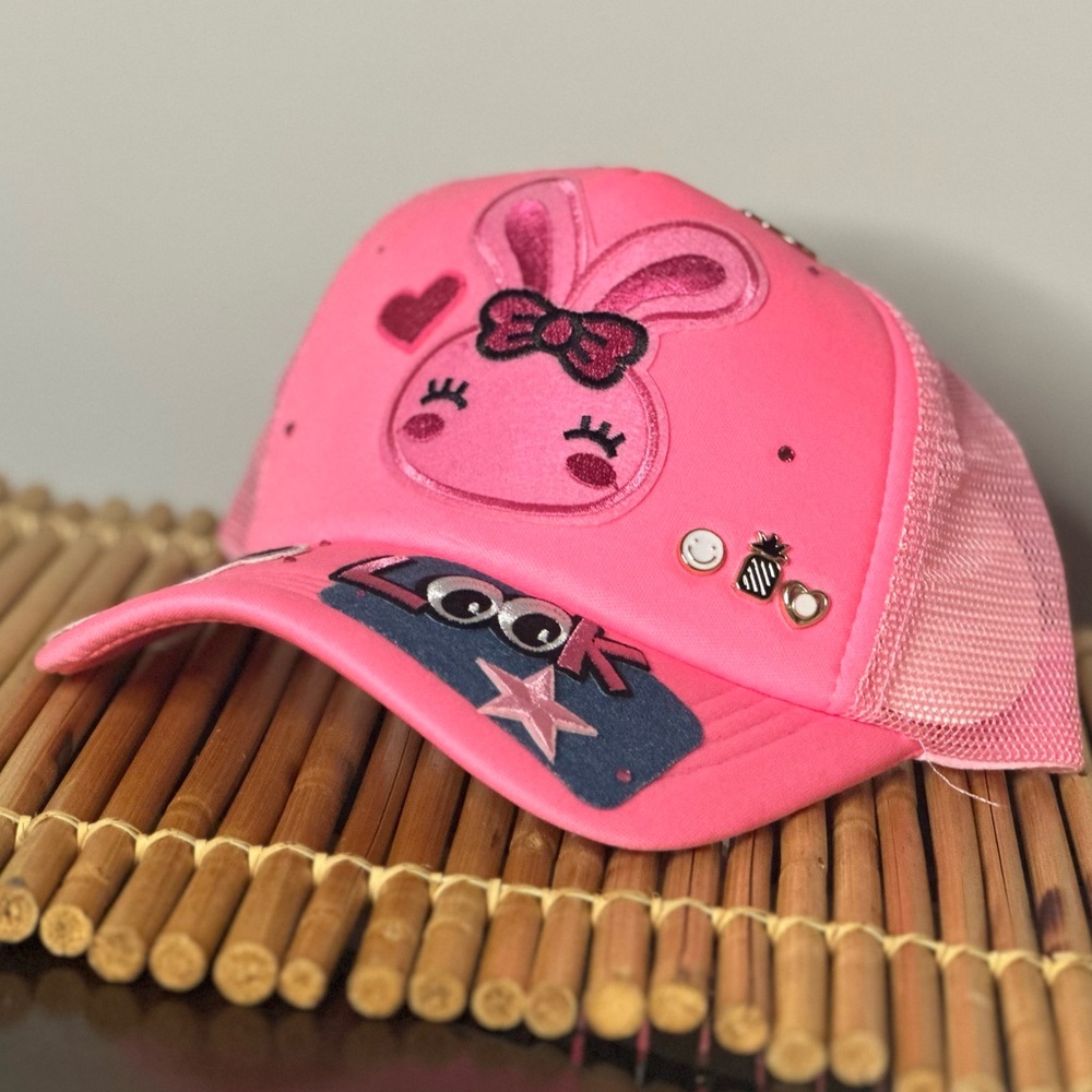 Pinky Cap! - Picture 3 of 5